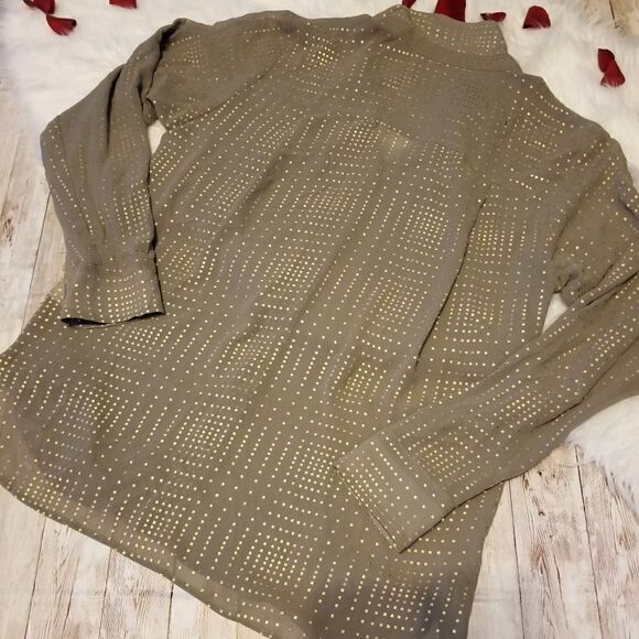 Ellen Tracy sheer button up longsleeve - Picture 6 of 6